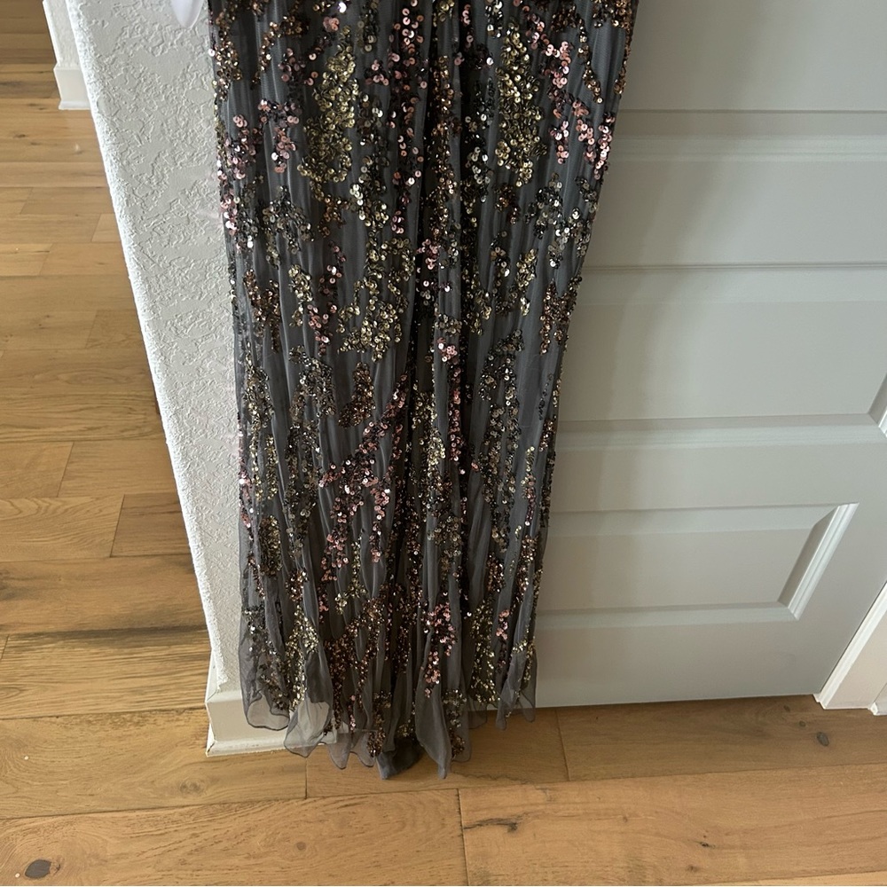 NWT Mac Duggal Cape Sleeve Embellished Gown 5439 - Picture 9 of 9